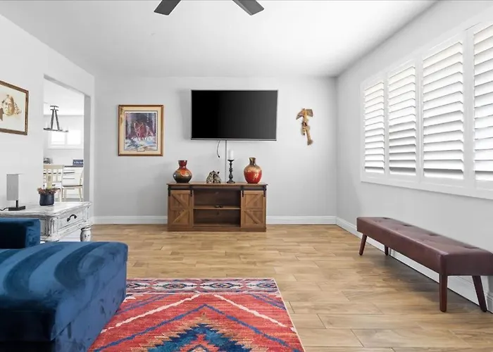 Holiday home Sorriso Stylish 3br With Backyard Fun