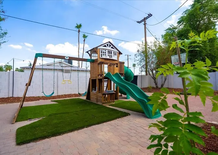 Sorriso Stylish 3br With Backyard Fun *